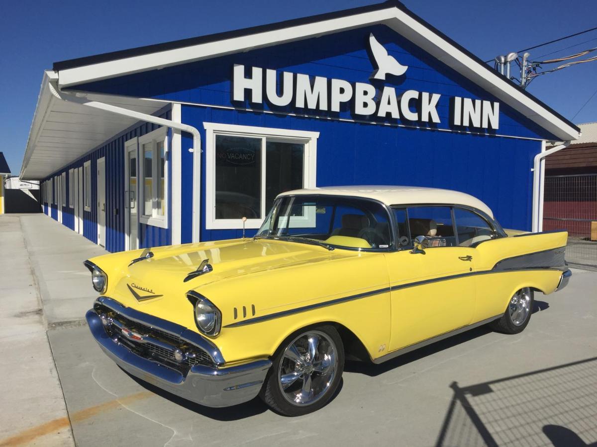 Humpback Inn Port McNeill 外观 照片
